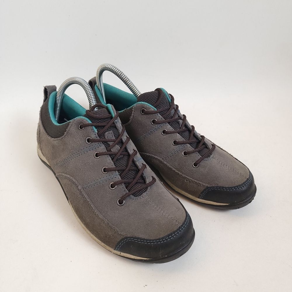 LLBean Women’s Bean Sport Suede Gray Green Lace Up Walking Shoes Size 7 M